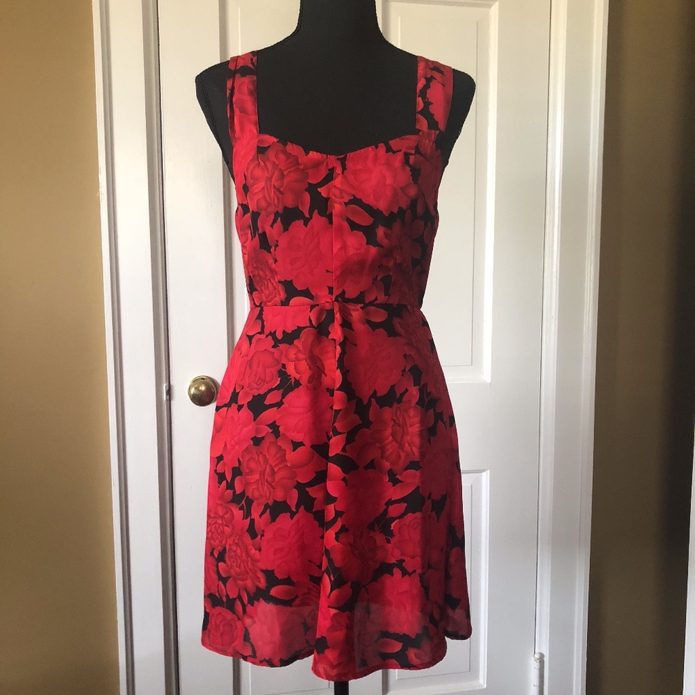Reformed Cross Back Rose Dress-M